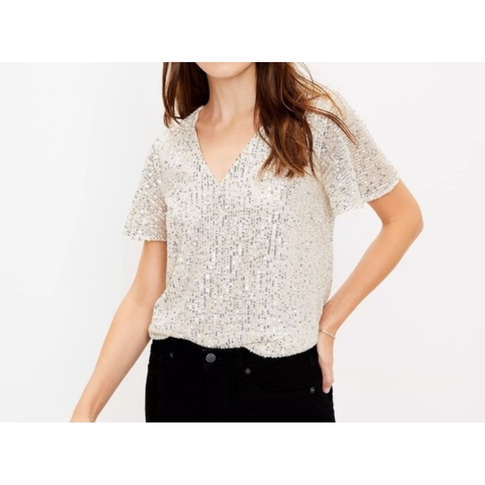 LOFT Champagne Sequin Flutter Top V-Neck Short Sleeve‎ Lined Blouse Size M NWT